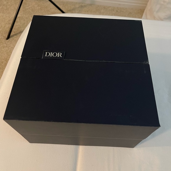 DIOR OBLIQUE PENDANT NECKLACE - Picture 2 of 6